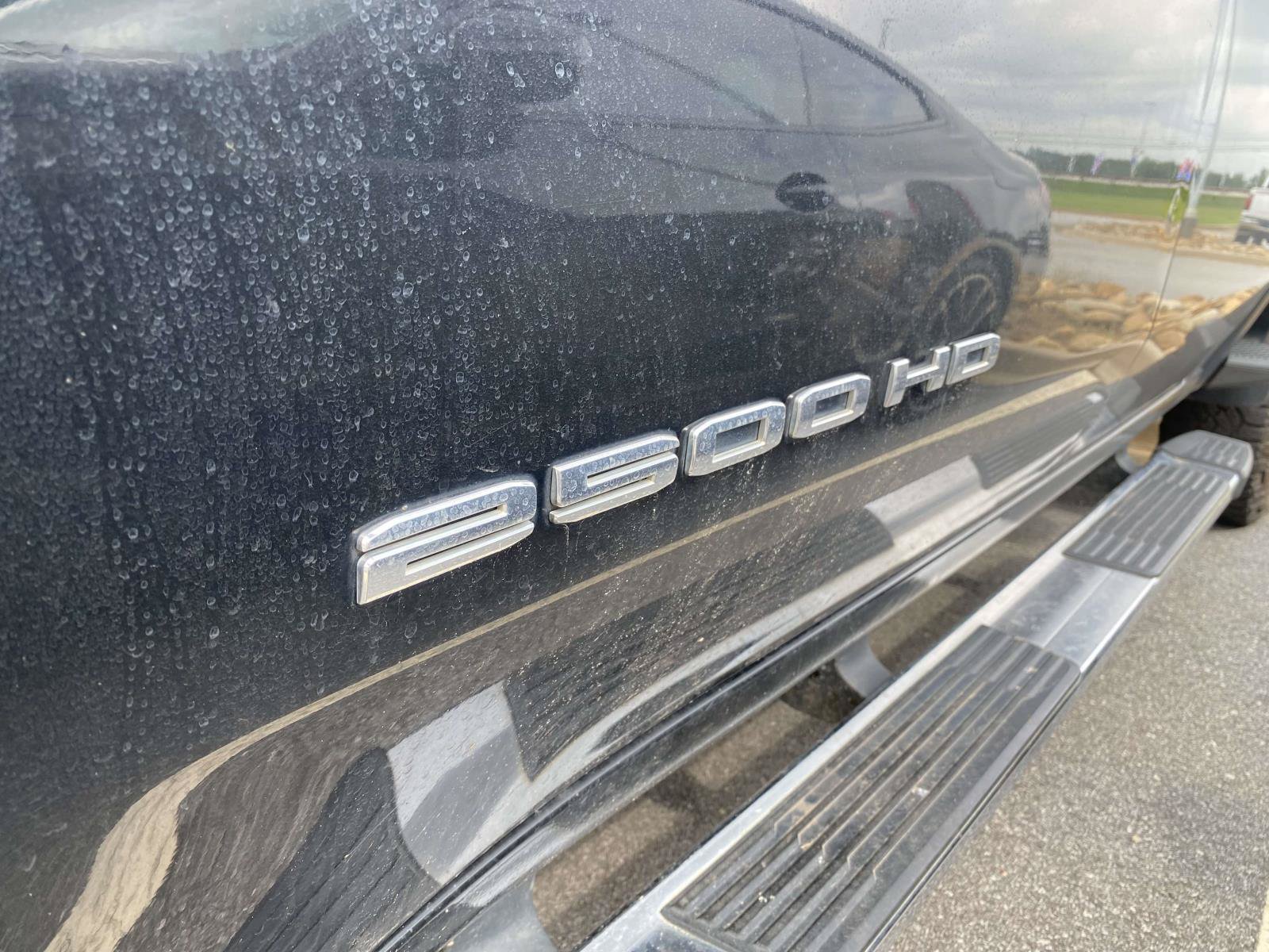 Used 2022 GMC Sierra 2500 SLE w/ SLE Value Package; AWD/4WD image 11