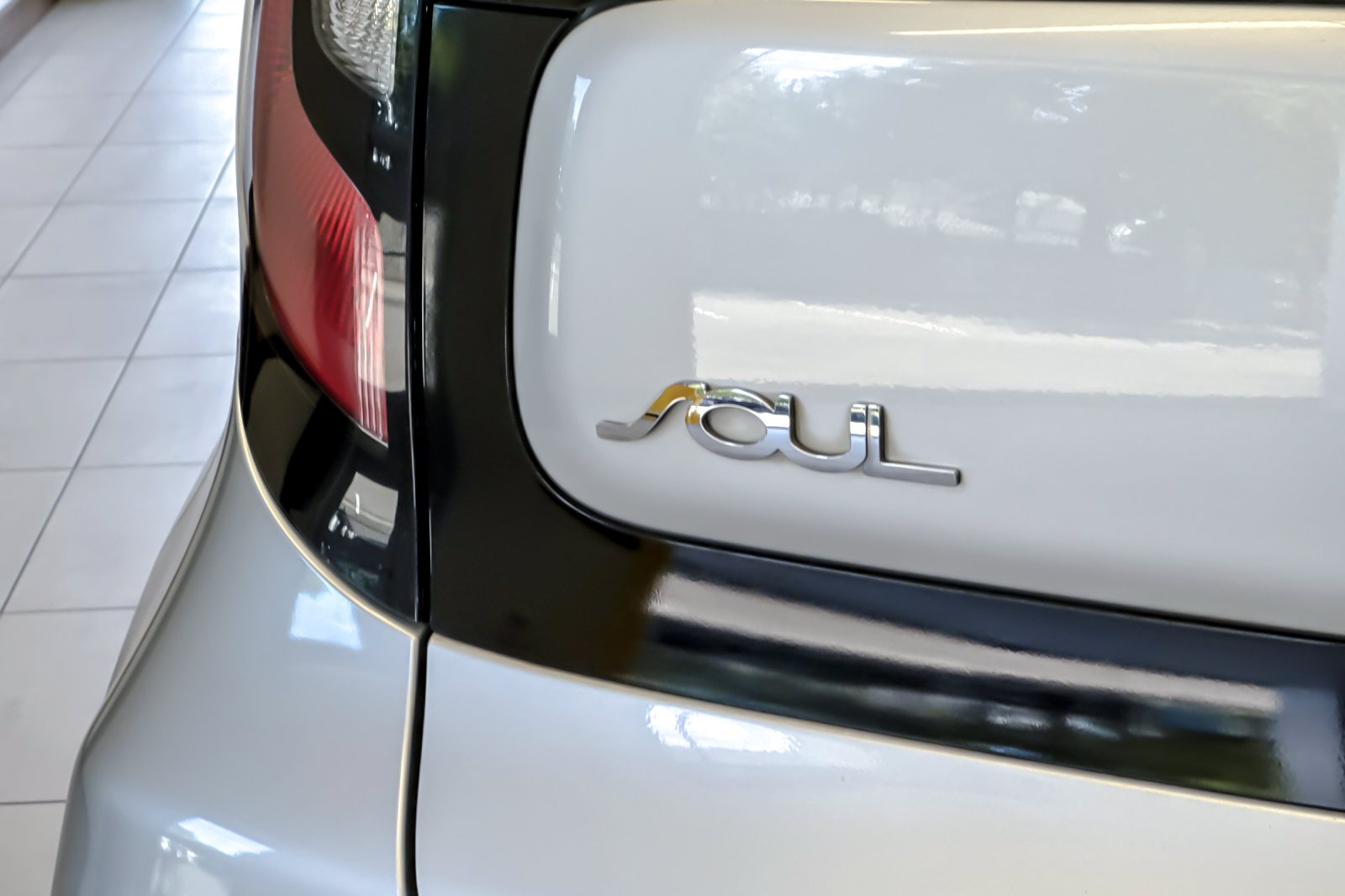 Used 2019 Kia Soul FWD image 26