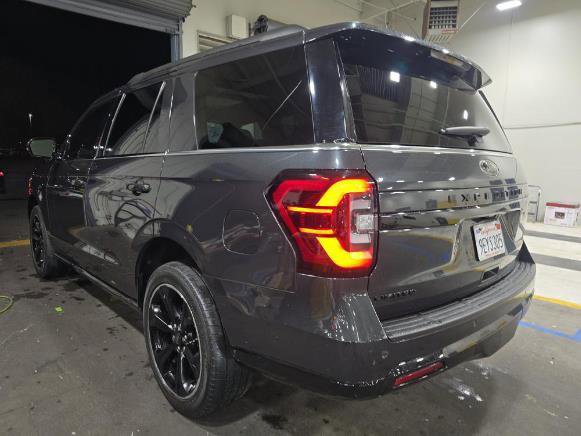 Certified 2023 Ford Expedition Limited image 3