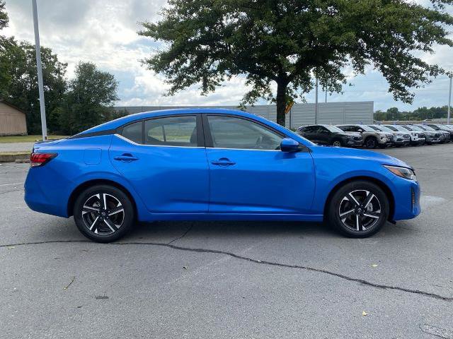 Used 2025 Nissan Sentra SV FWD image 8