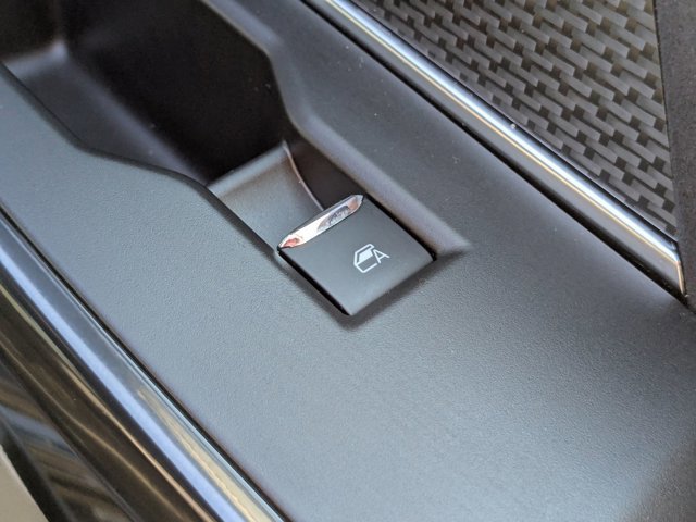 Certified 2025 Ford F150 Raptor w/ Equipment Group 803A Raptor R image 39