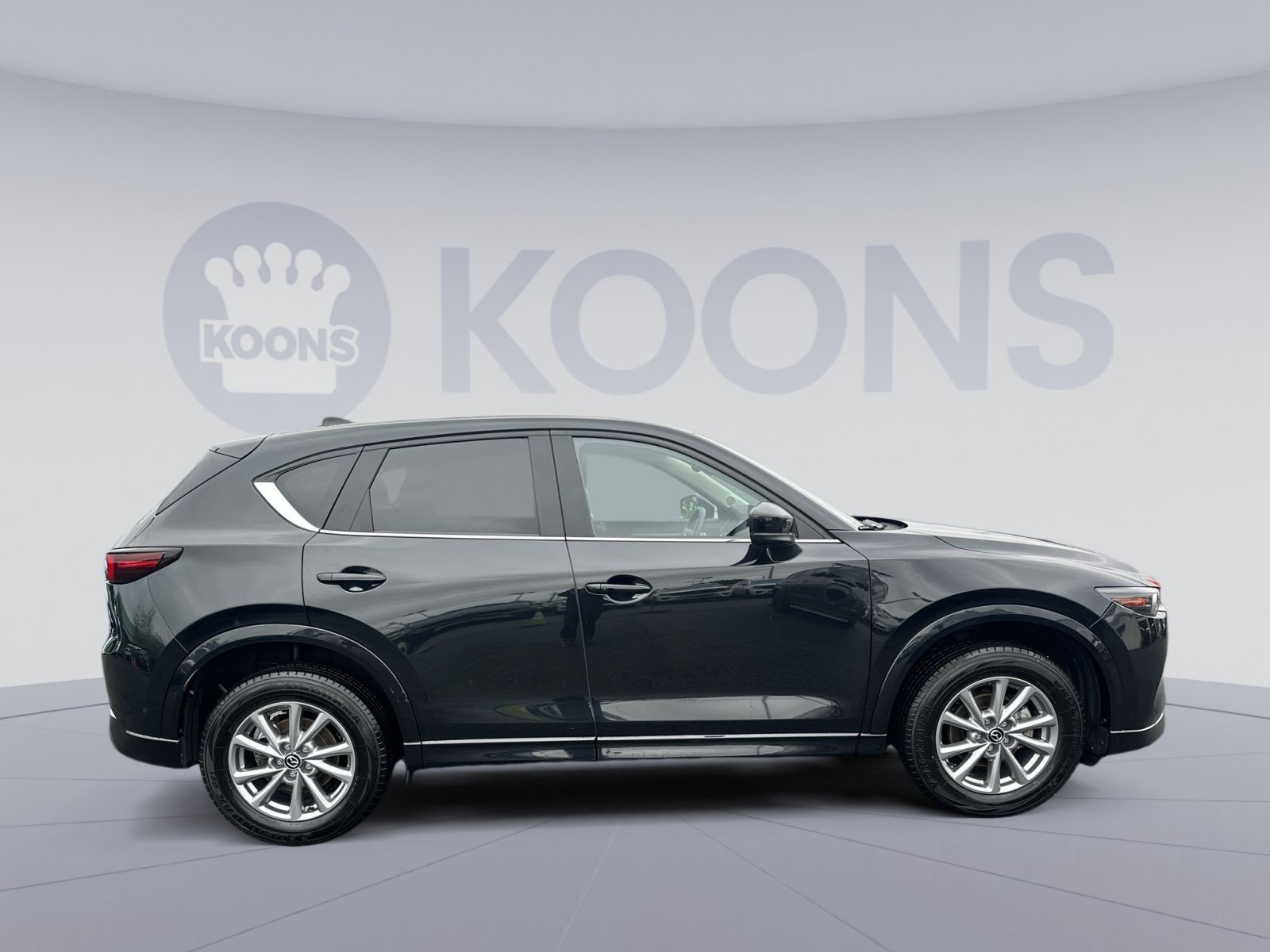Used 2025 MAZDA CX-5 AWD 2.5 S w/ Preferred Package image 12