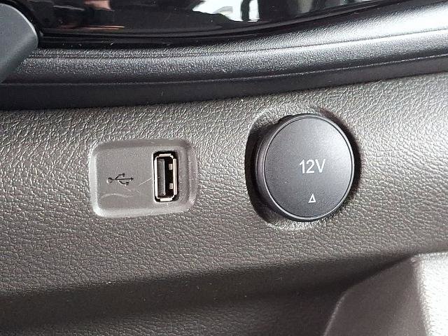 Certified 2024 Ford Transit 350 XLT RWD image 26