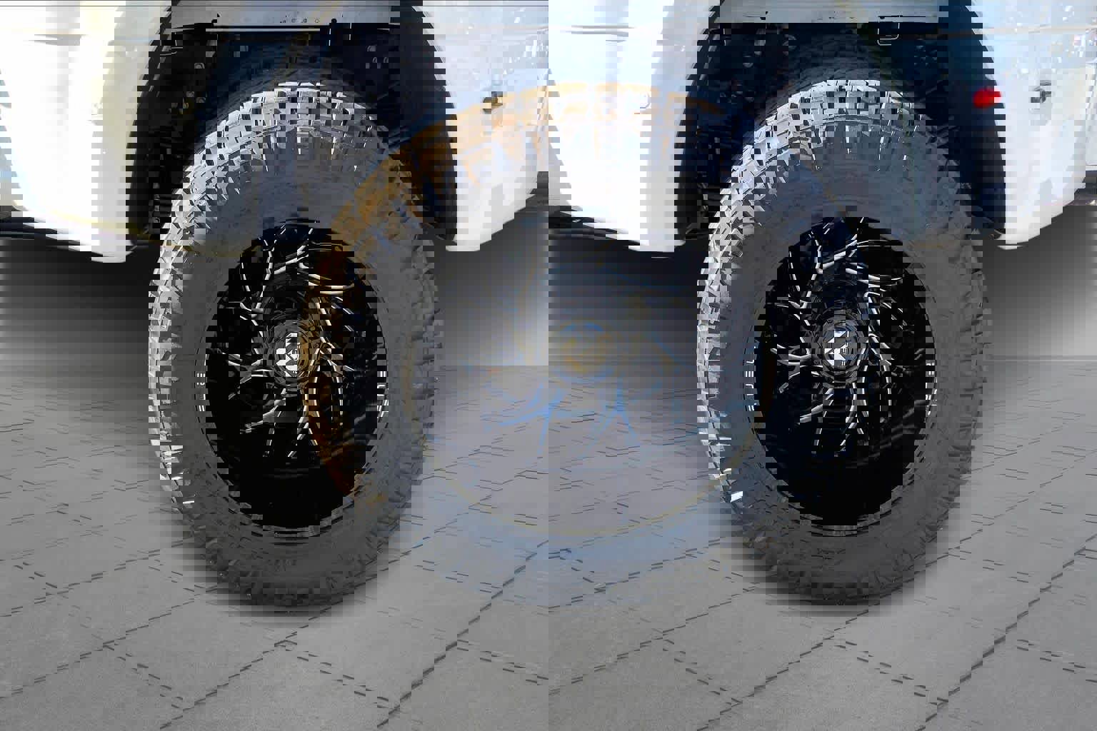 Certified 2023 Ford F350 King Ranch w/ Chrome Package image 9