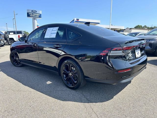 Used 2025 Honda Accord SE image 5