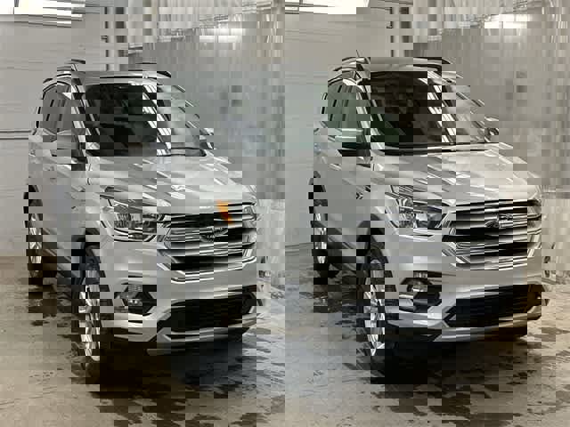 Certified 2018 Ford Escape SE image 7