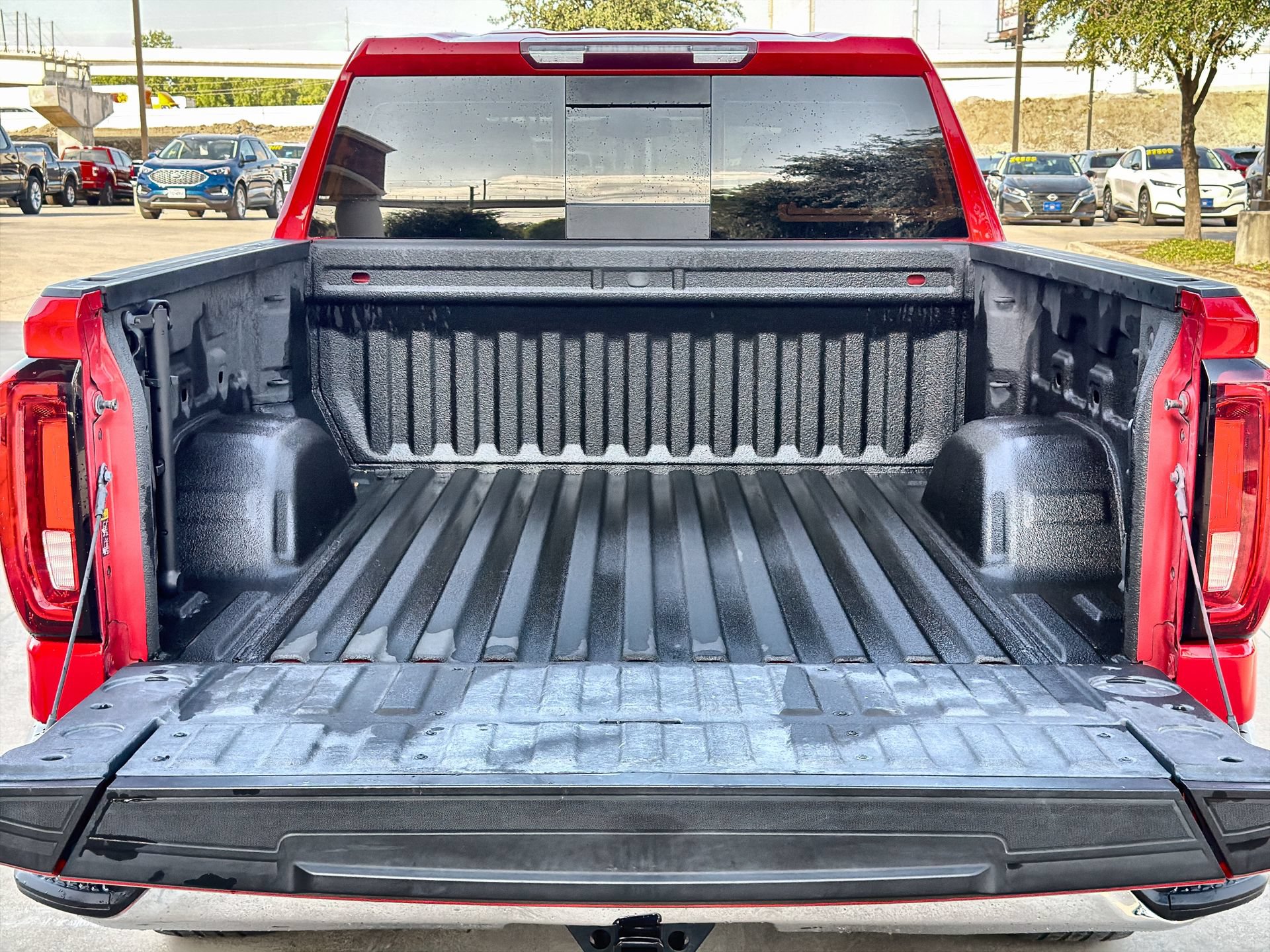 Used 2019 GMC Sierra 1500 SLT RWD image 23