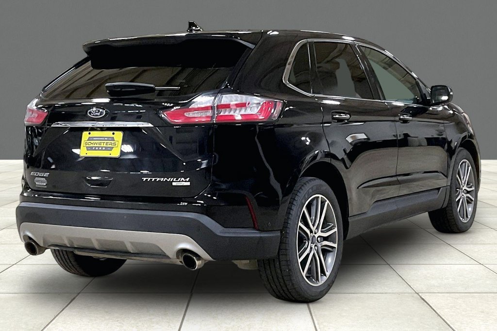 Certified 2019 Ford Edge Titanium w/ Equipment Group 301A AWD/4WD image 12