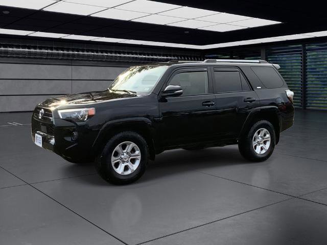 Used 2023 Toyota 4Runner SR5 Premium w/ Moonroof Package image 3