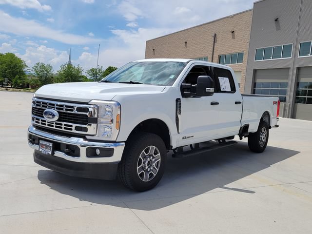 Certified 2025 Ford F250 XLT w/ FX4 Off-Road Package AWD/4WD image 4