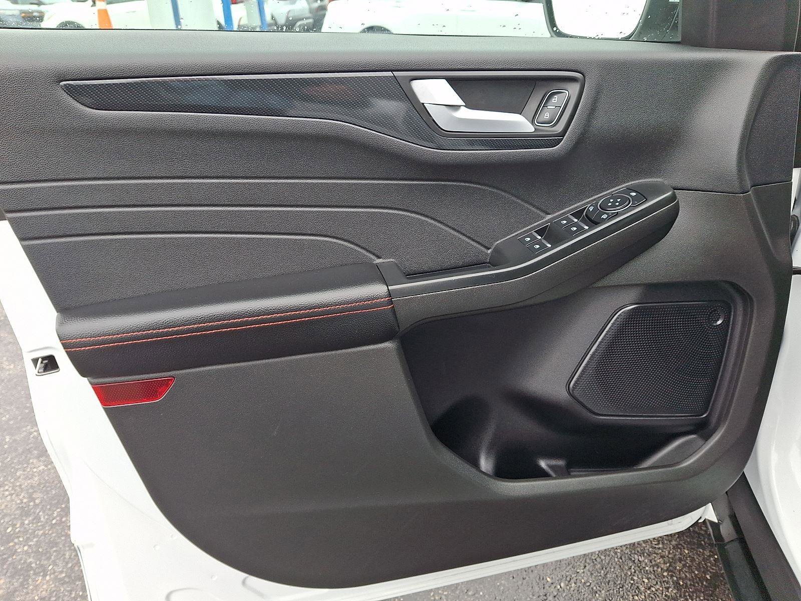 Certified 2023 Ford Escape ST-Line Select w/ Tech Pack #1 image 13