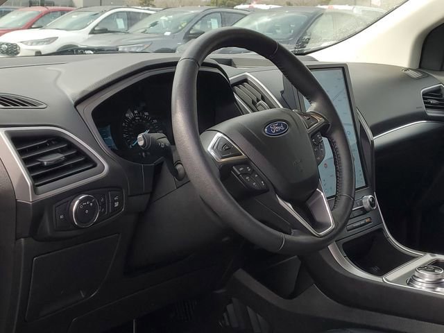 Certified 2022 Ford Edge SEL w/ Convenience Package image 12