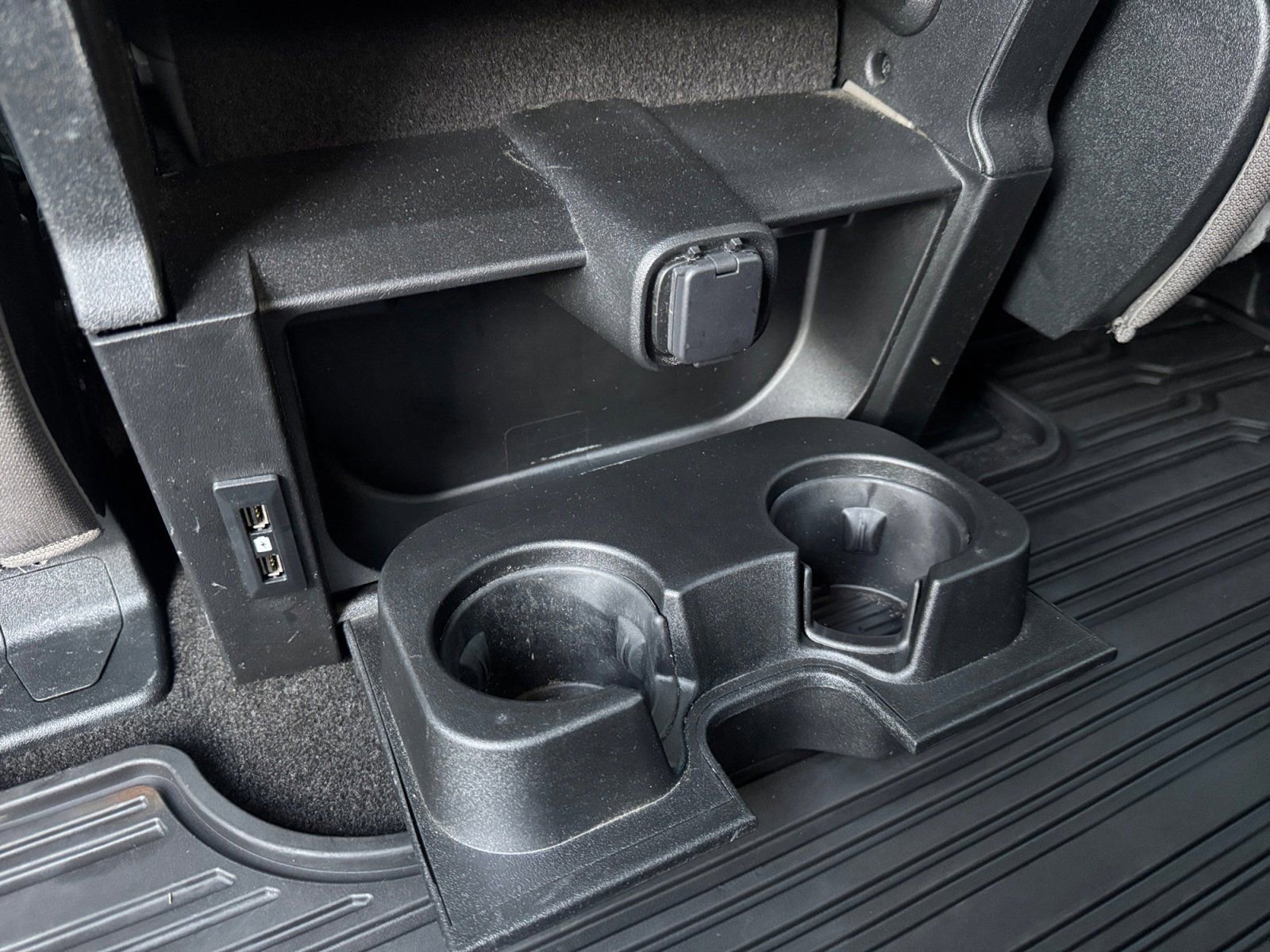 Certified 2019 Ford F150 XLT w/ Equipment Group 302A Luxury image 19