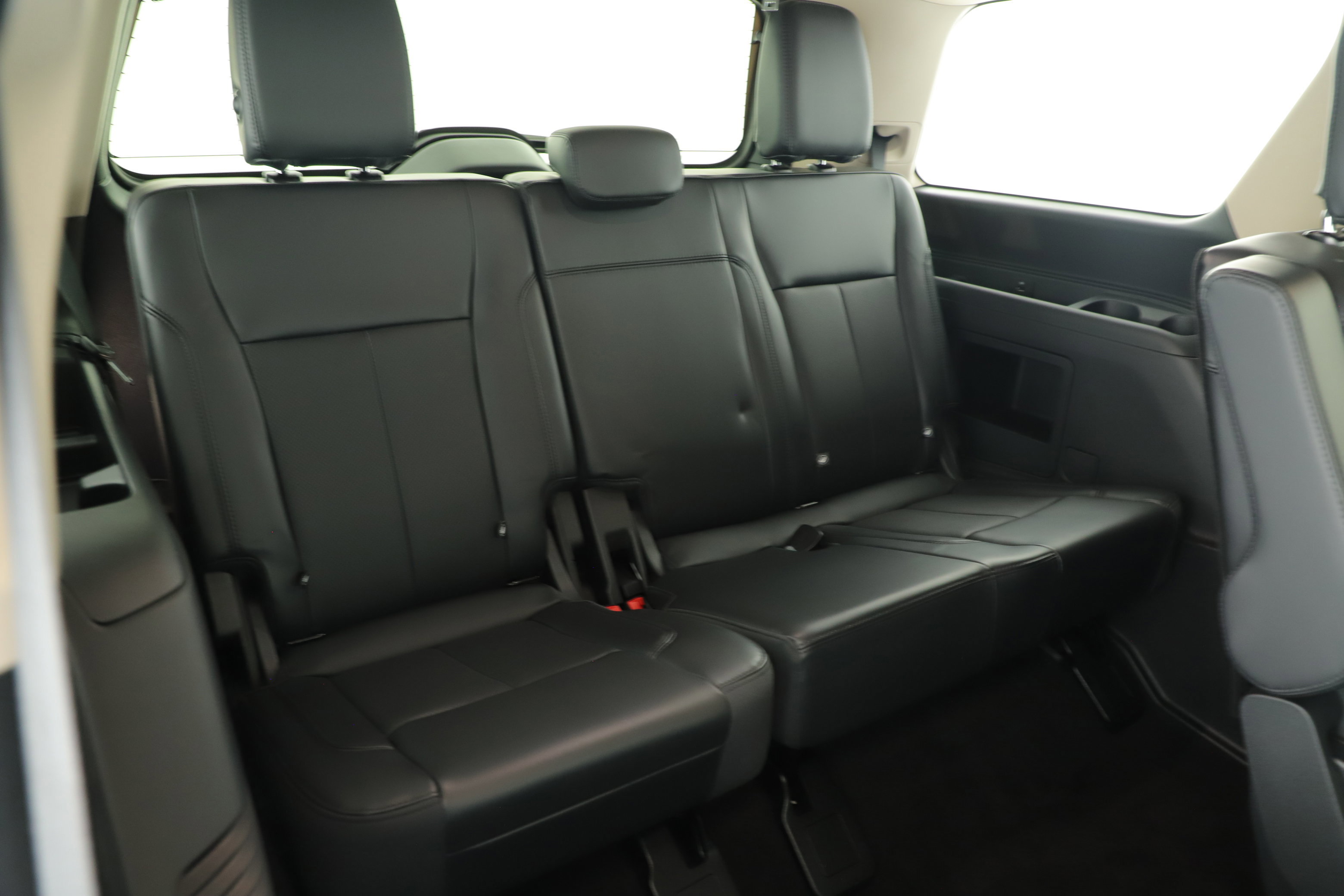 Certified 2024 Ford Expedition XLT image 17