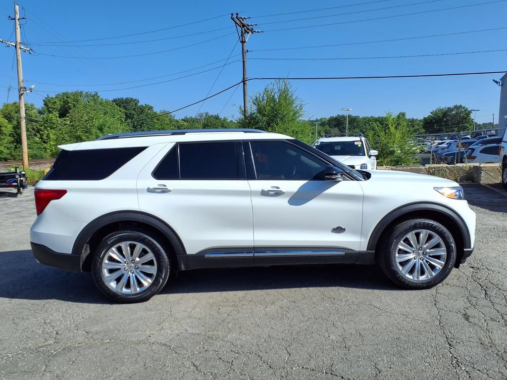 Certified 2023 Ford Explorer King Ranch w/ Technology Package AWD/4WD image 2