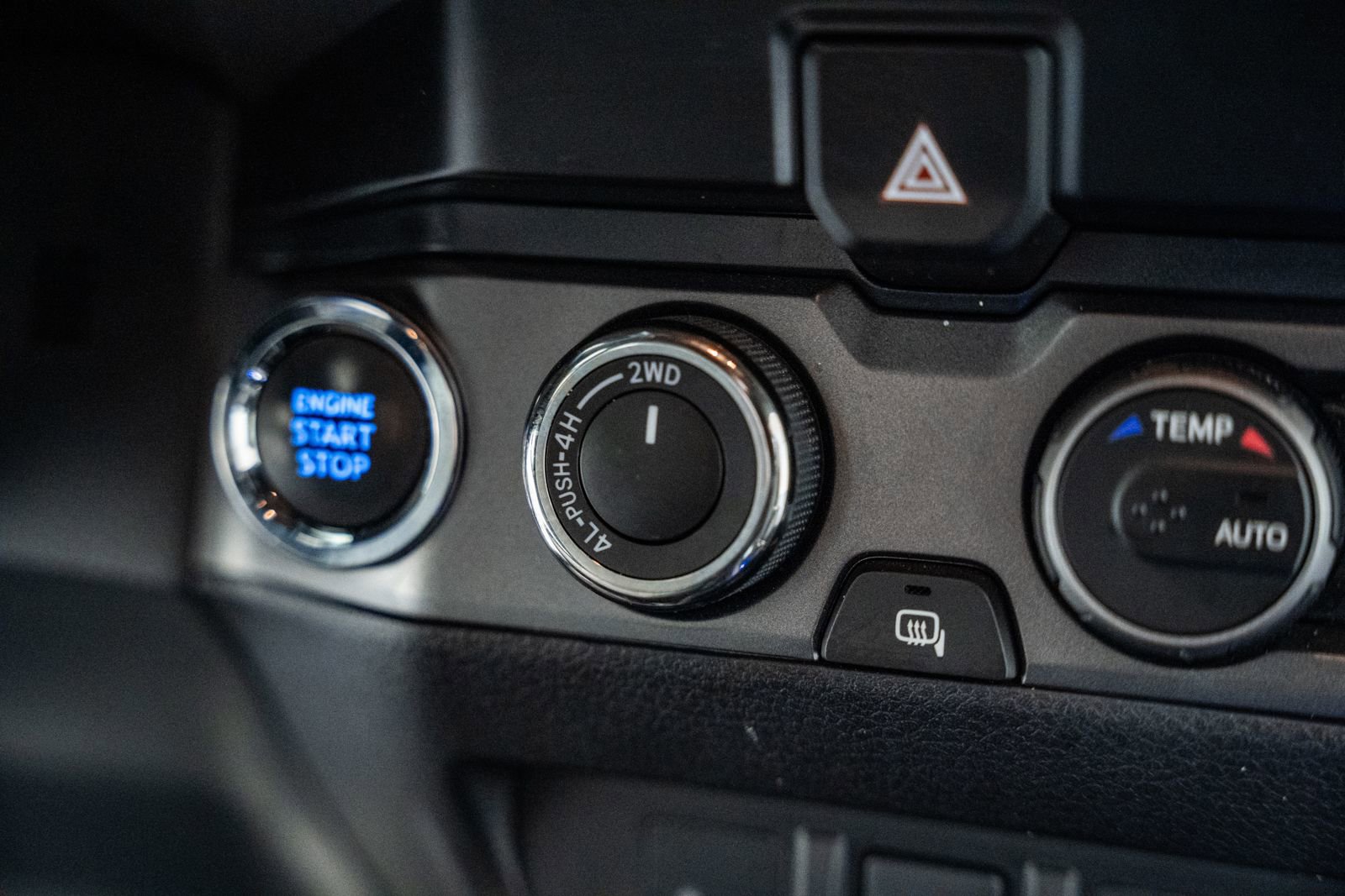 Used 2022 Toyota Tacoma TRD Sport image 32