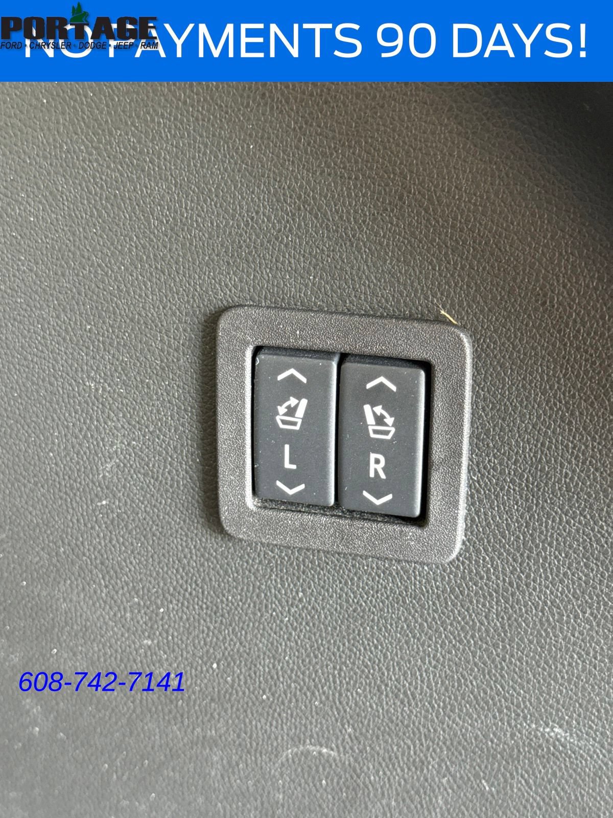 Used 2024 Buick Enclave Premium AWD/4WD image 43