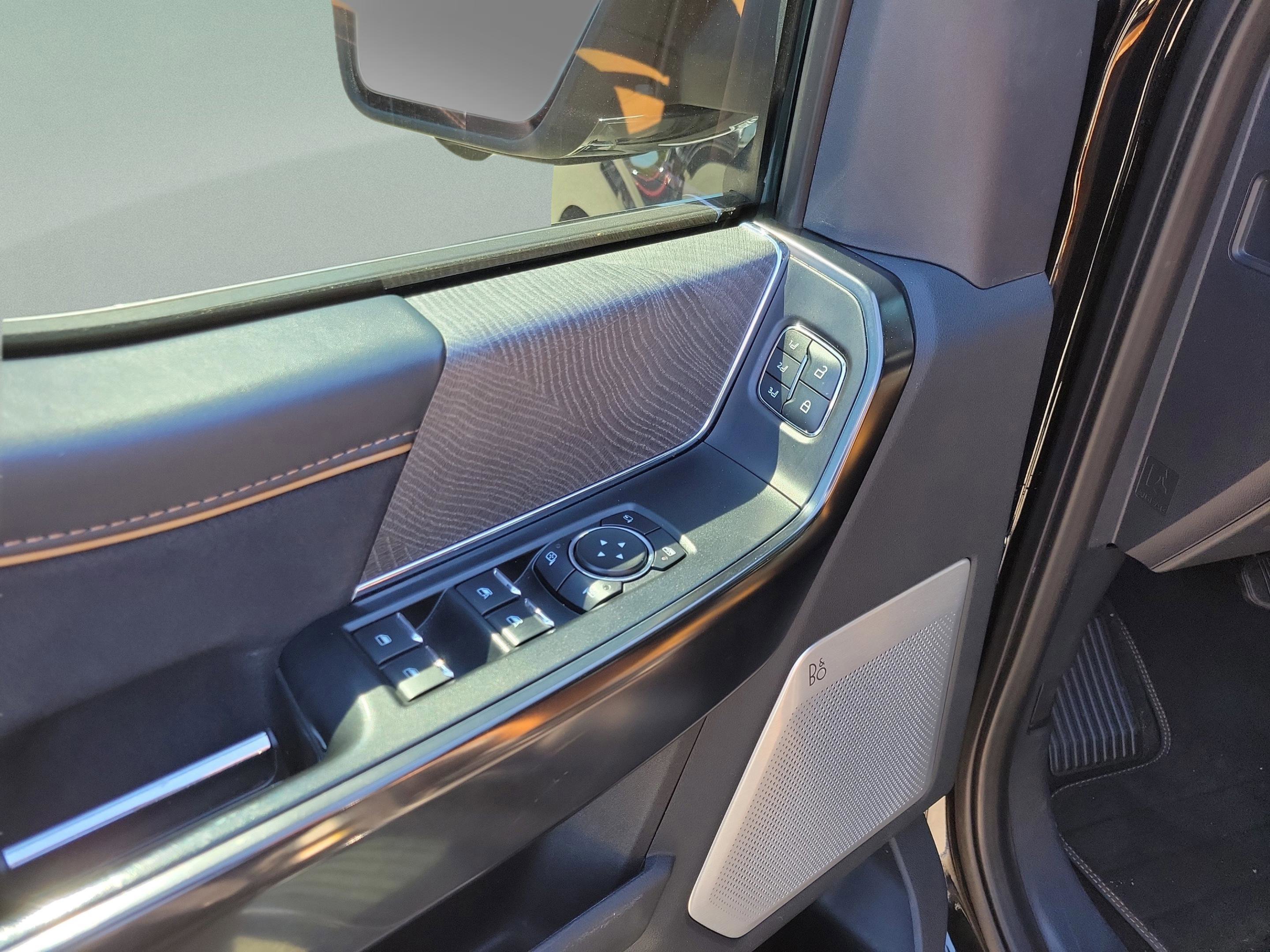 Certified 2021 Ford F150 Platinum w/ Equipment Group 701A High image 6