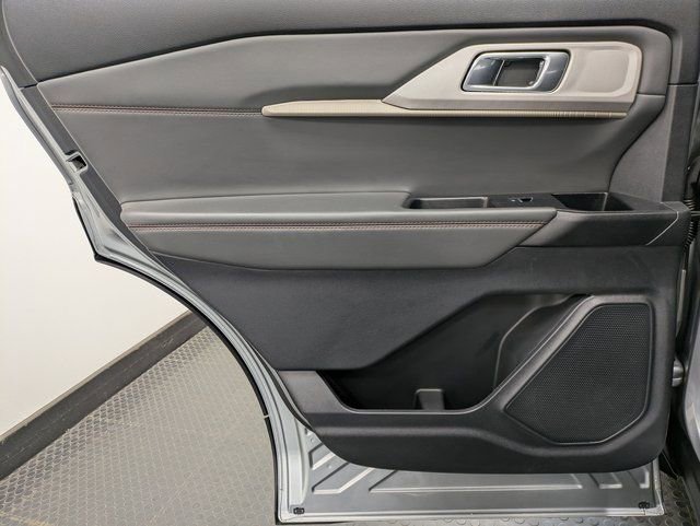 Certified 2025 Ford Explorer Active image 22