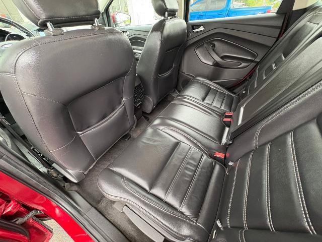 Certified 2019 Ford Escape Titanium AWD/4WD image 26