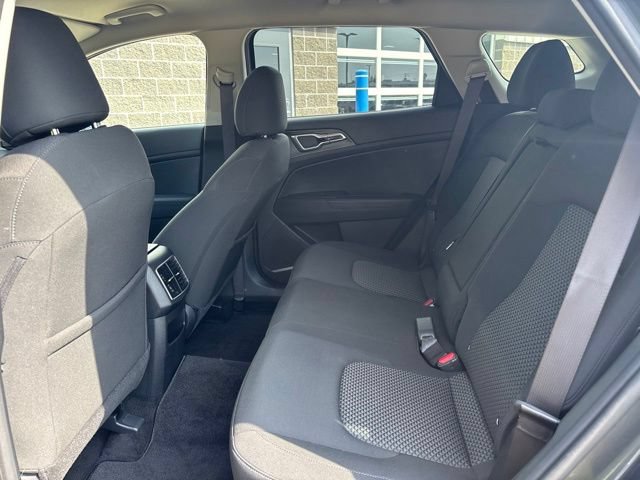 Used 2023 Kia Sportage LX AWD/4WD image 30
