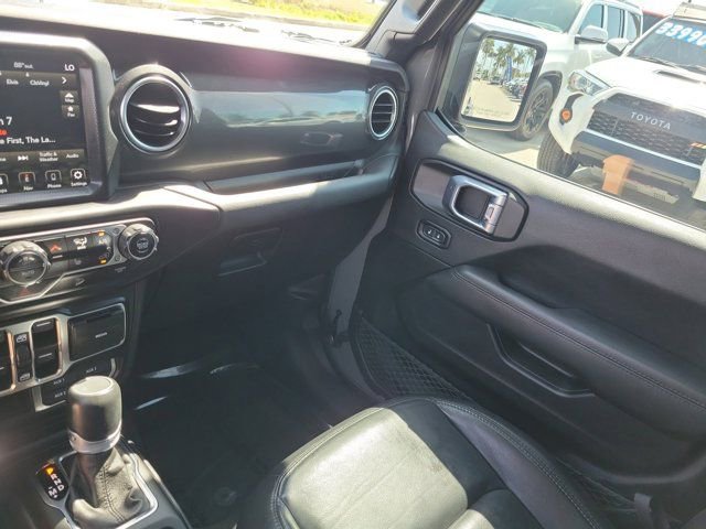 Used 2021 Jeep Wrangler Unlimited Sahara image 29