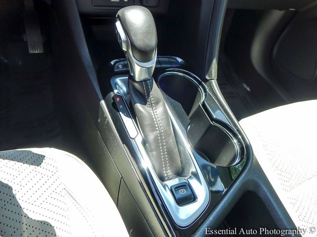 Used 2021 Buick Encore GX Essence w/ Advanced Technology Package AWD/4WD image 20