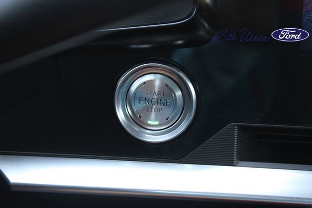Used 2025 Chevrolet Corvette Stingray Coupe w/ 1LT RWD image 23
