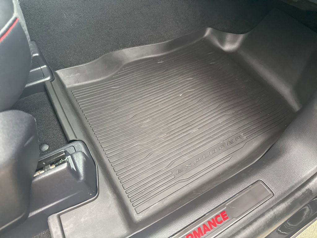 Certified 2025 Ford Explorer ST image 45