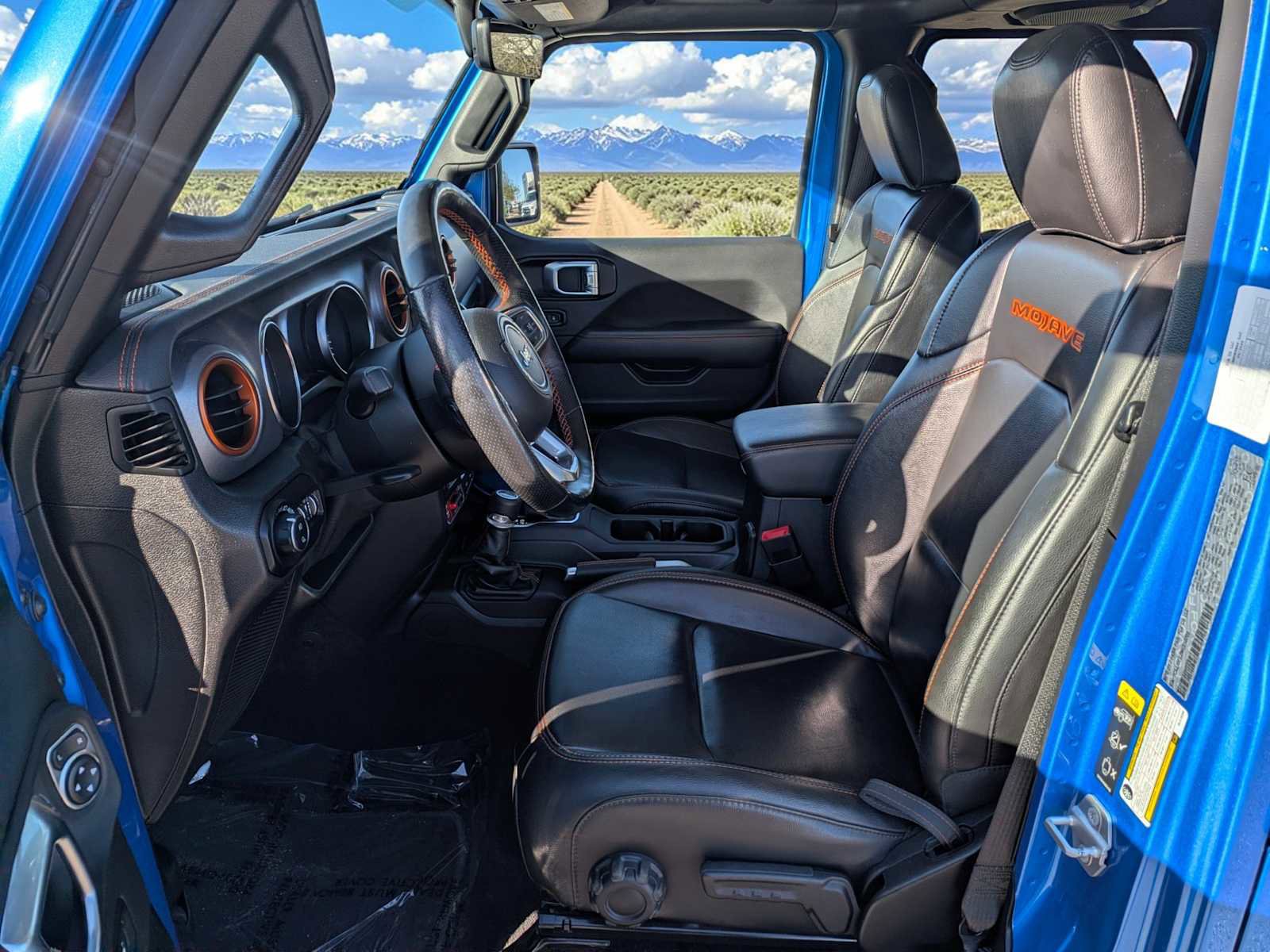 Used 2021 Jeep Gladiator Mojave w/ Uconnect 4C Nav & Sound Group AWD/4WD image 14