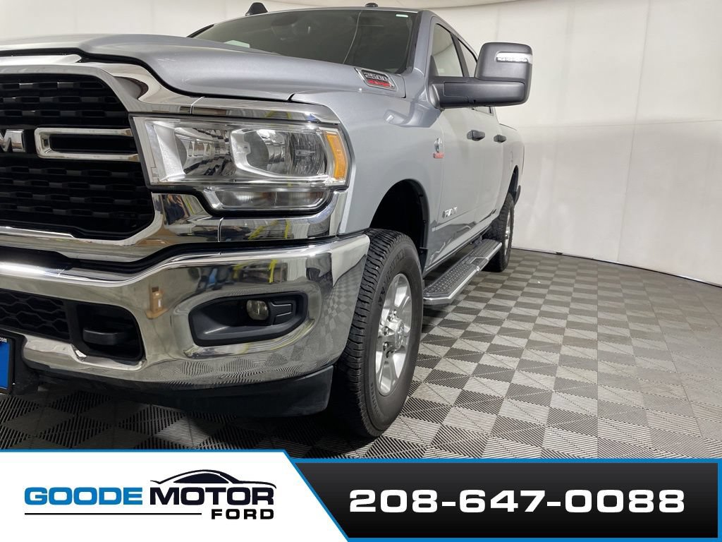 Used 2024 RAM 2500 Big Horn AWD/4WD image 25
