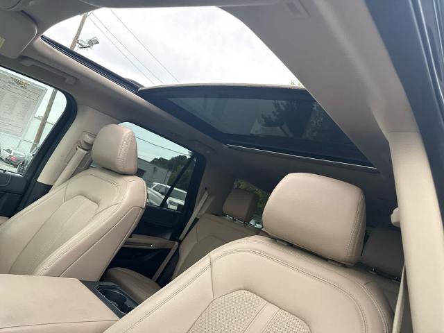 Certified 2023 Ford Expedition Limited image 15