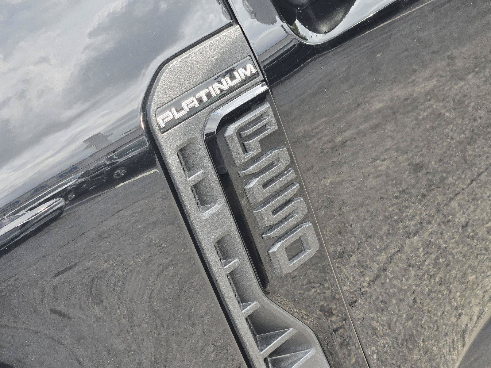 Certified 2025 Ford F250 Platinum AWD/4WD image 12
