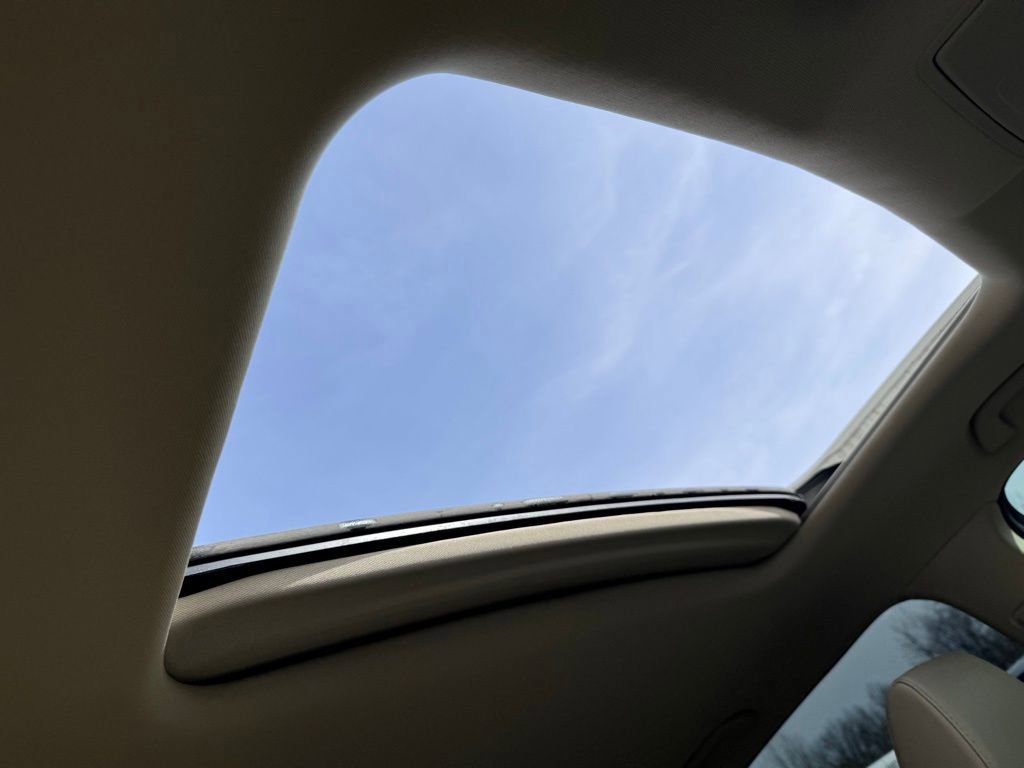 Used 2017 Acura MDX SH-AWD w/ Technology Package image 14