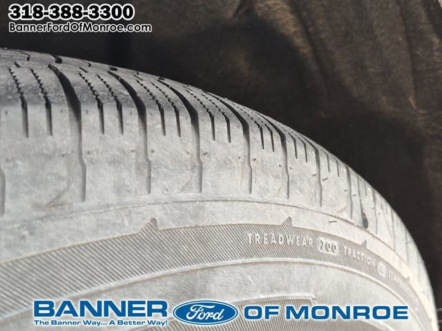 Used 2022 Nissan Armada SV image 11