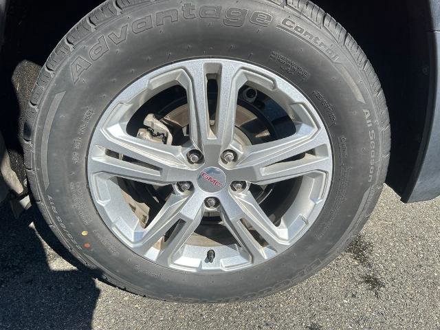 Used 2020 GMC Terrain SLE image 29