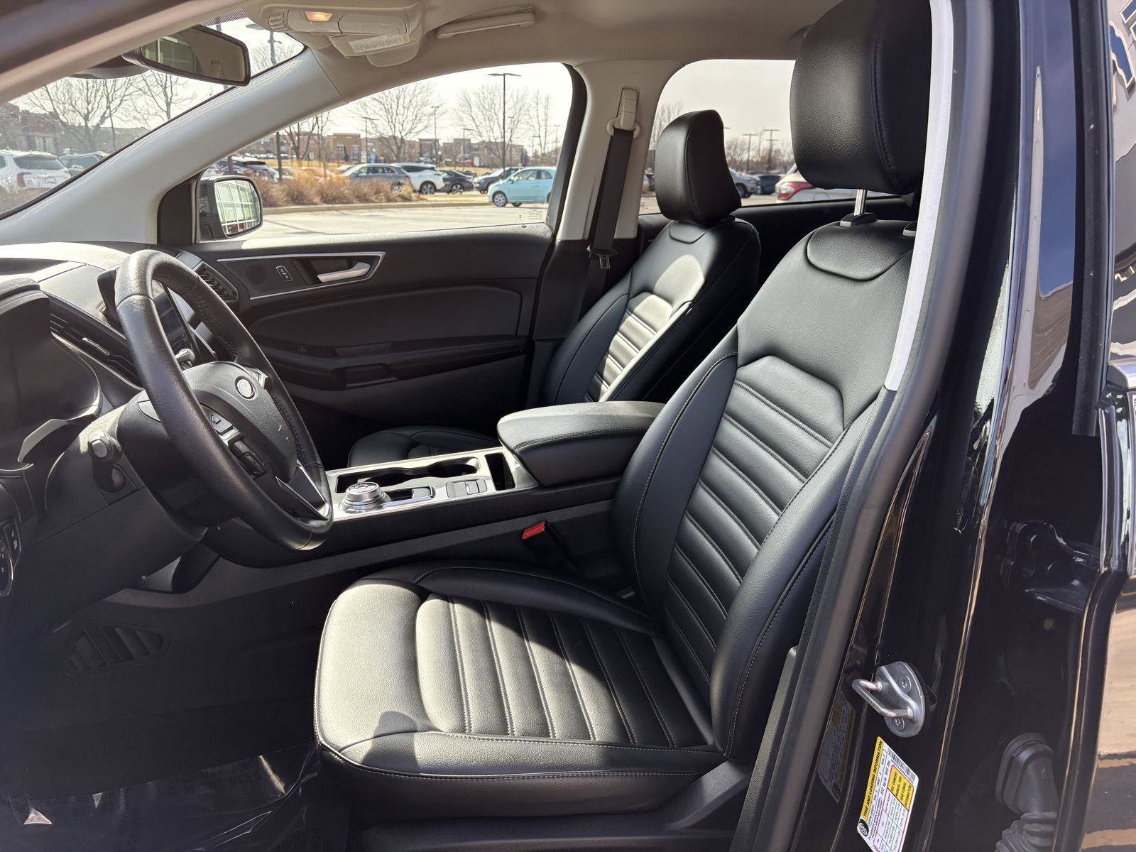 Certified 2024 Ford Edge SEL w/ Convenience Package image 16