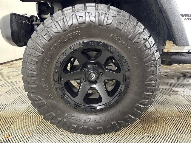 Used 2017 Jeep Wrangler Unlimited Sport AWD/4WD image 14