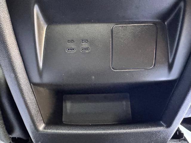 Used 2026 Chevrolet Traverse LT w/ LPO, Floor Liner Package FWD image 16