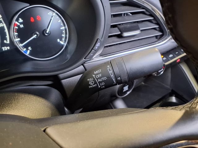 Used 2025 MAZDA MAZDA3 s FWD image 14