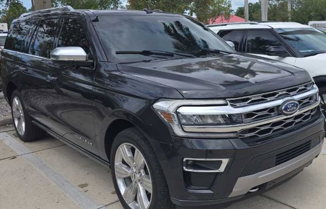 Certified 2023 Ford Expedition Max Platinum AWD/4WD image 4