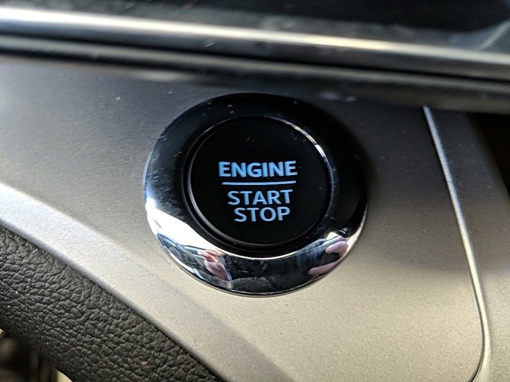 Certified 2022 Ford Explorer XLT w/ Equipment Group 202A image 25