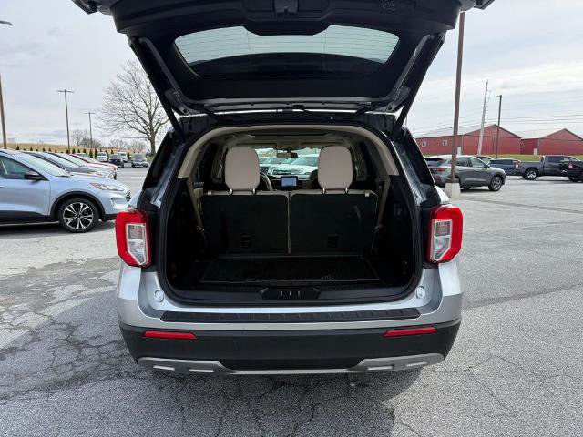 Certified 2022 Ford Explorer XLT w/ Equipment Group 202A image 30