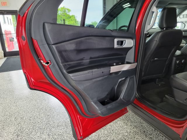 Certified 2023 Ford Explorer Limited w/ Limited Technology Package AWD/4WD image 22