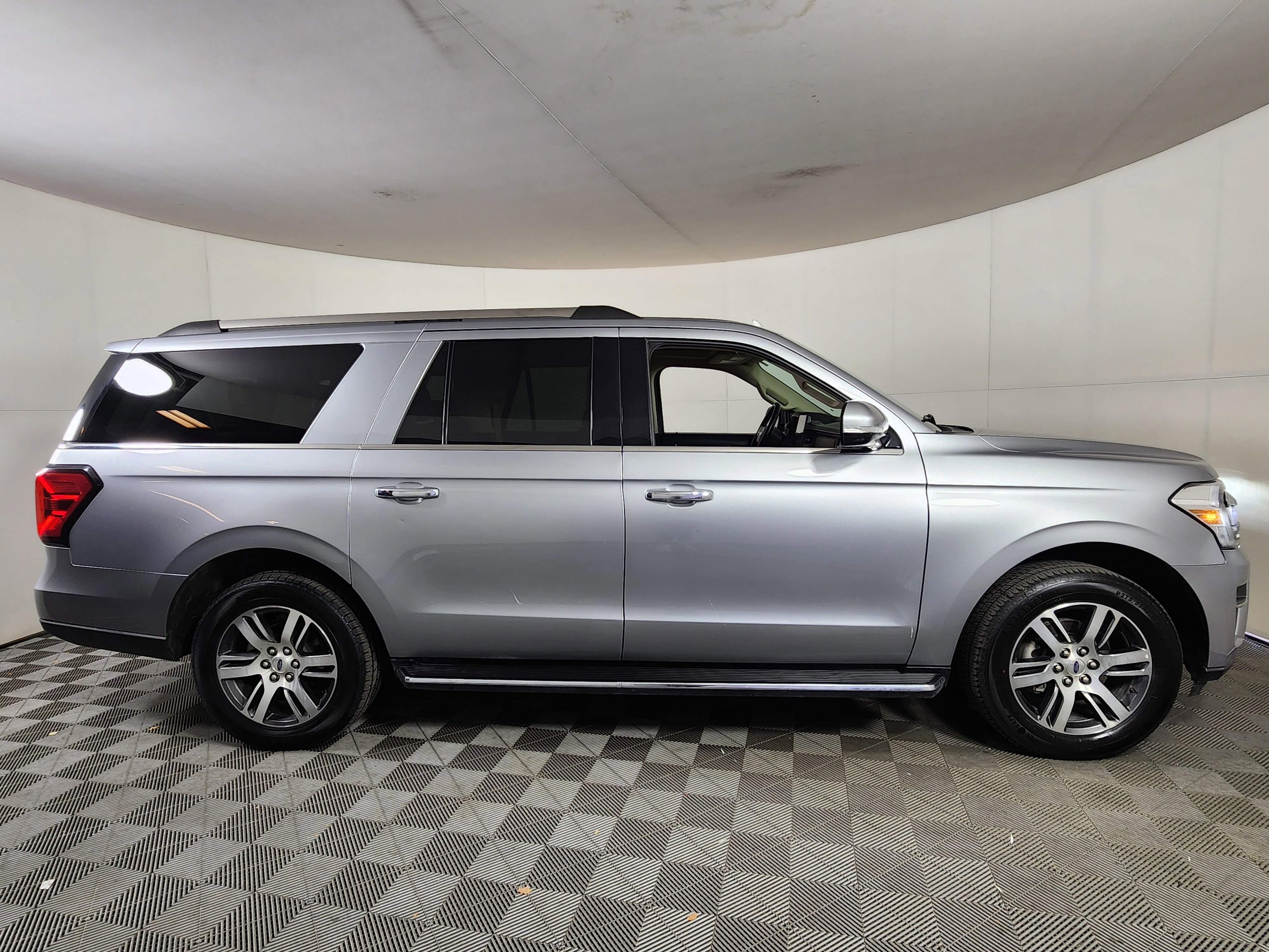 Certified 2023 Ford Expedition Max Limited image 6