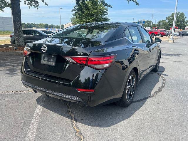 Used 2024 Nissan Sentra SV FWD image 8