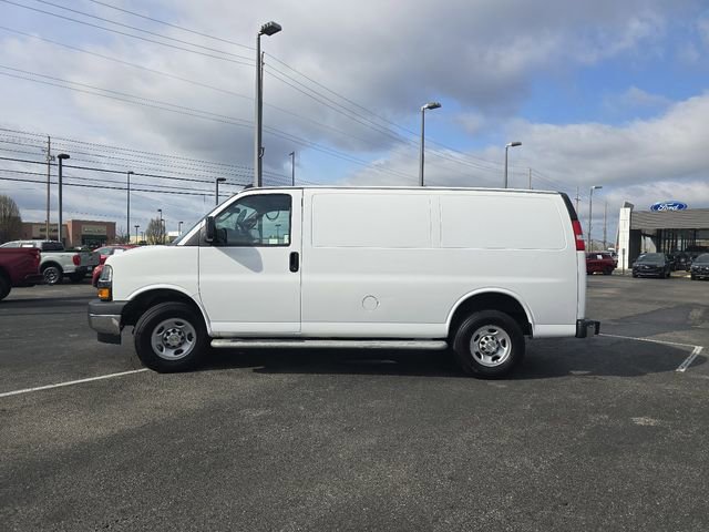 Used 2024 Chevrolet Express 2500 w/ Driver Convenience Package image 13