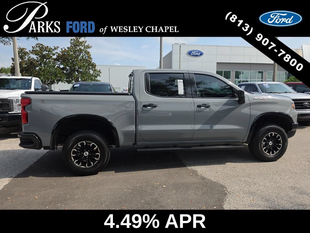 Used 2025 Chevrolet Silverado 1500 ZR2 w/ Technology Package AWD/4WD image 3