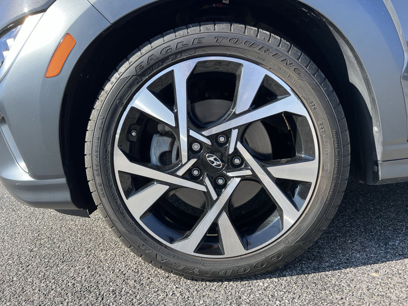 Used 2023 Hyundai Kona Limited AWD/4WD image 20
