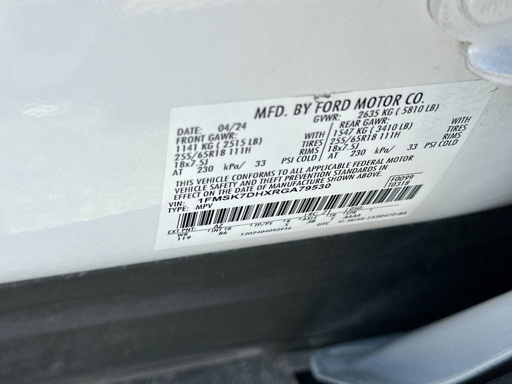 Certified 2024 Ford Explorer XLT RWD image 28